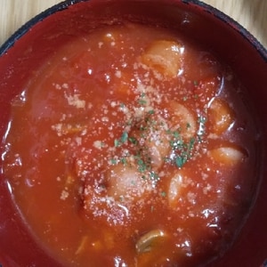 トマトとじゃがいもの味噌スープ